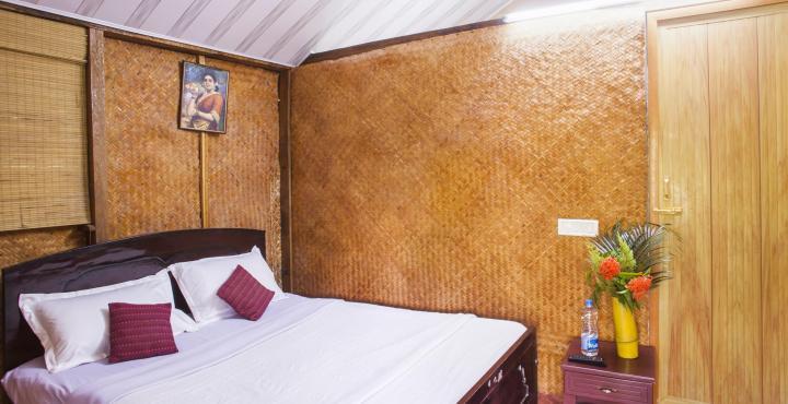 Sunbird Garden Resort Krishnagiri エクステリア 写真