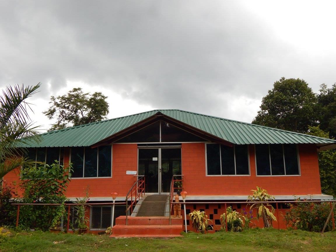 Sunbird Garden Resort Krishnagiri エクステリア 写真