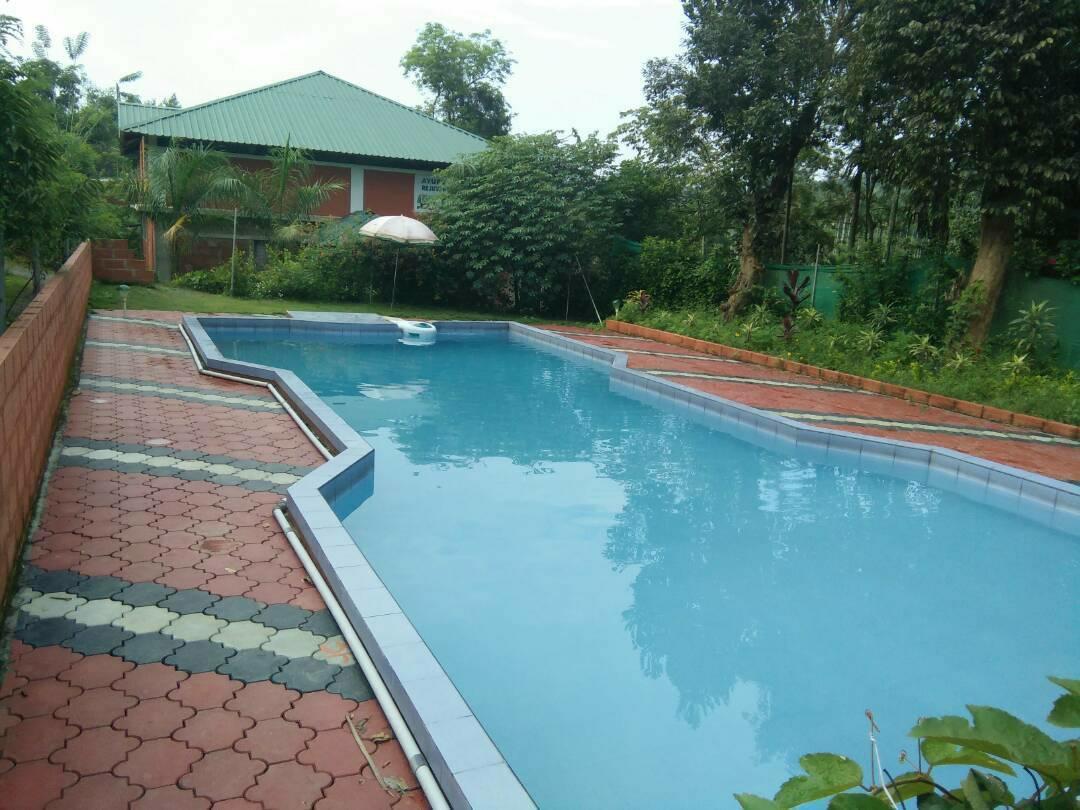 Sunbird Garden Resort Krishnagiri エクステリア 写真